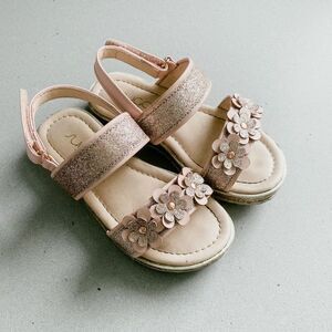 Sugar Girl's Glittery Open Toe Sandal, Size 9M